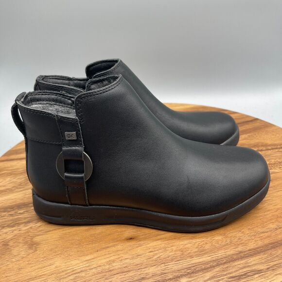 Kuru Tempo Boots Womens Size 6 M Black Leather Chelsea Comfort Walking Zip - Picture 1 of 8